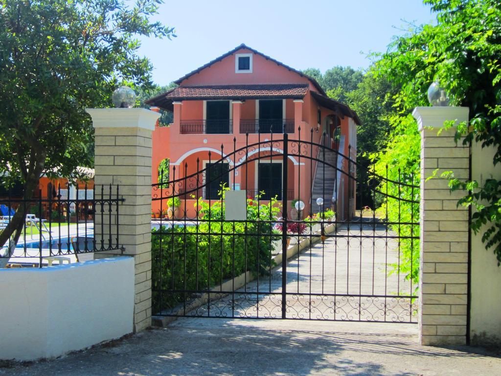 Varvara Studios&Apartments II Peroulades  Exterior foto